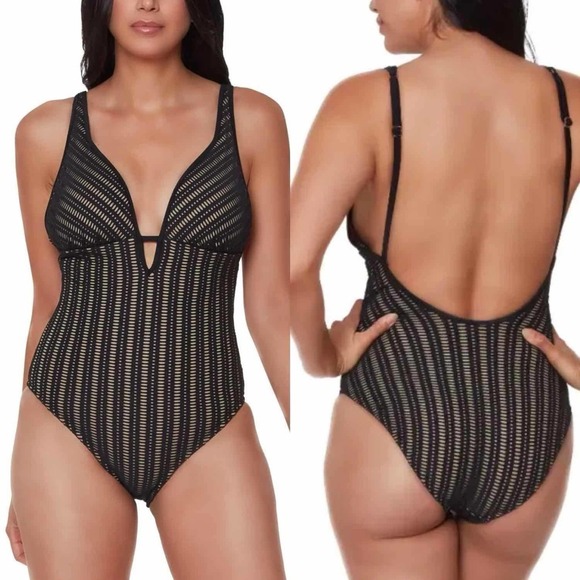 Bar III Plunging  Crochet One-Piece Swimsuit Black Size Large - Picture 3 of 9